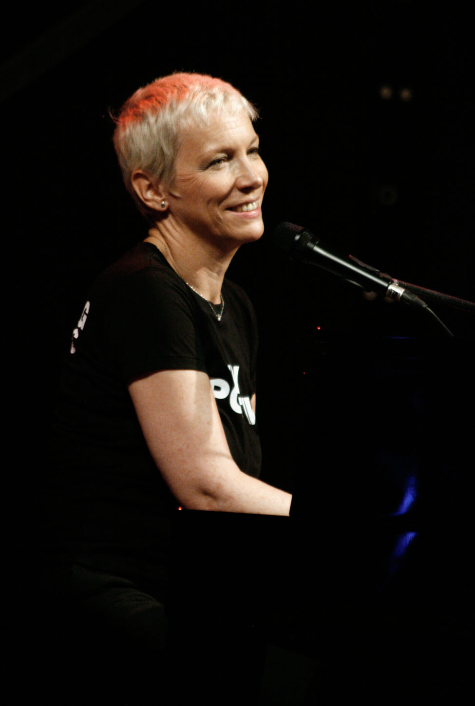 Annie Lennox (SING campaign, Vienna 2010) El Pulso de la Vida