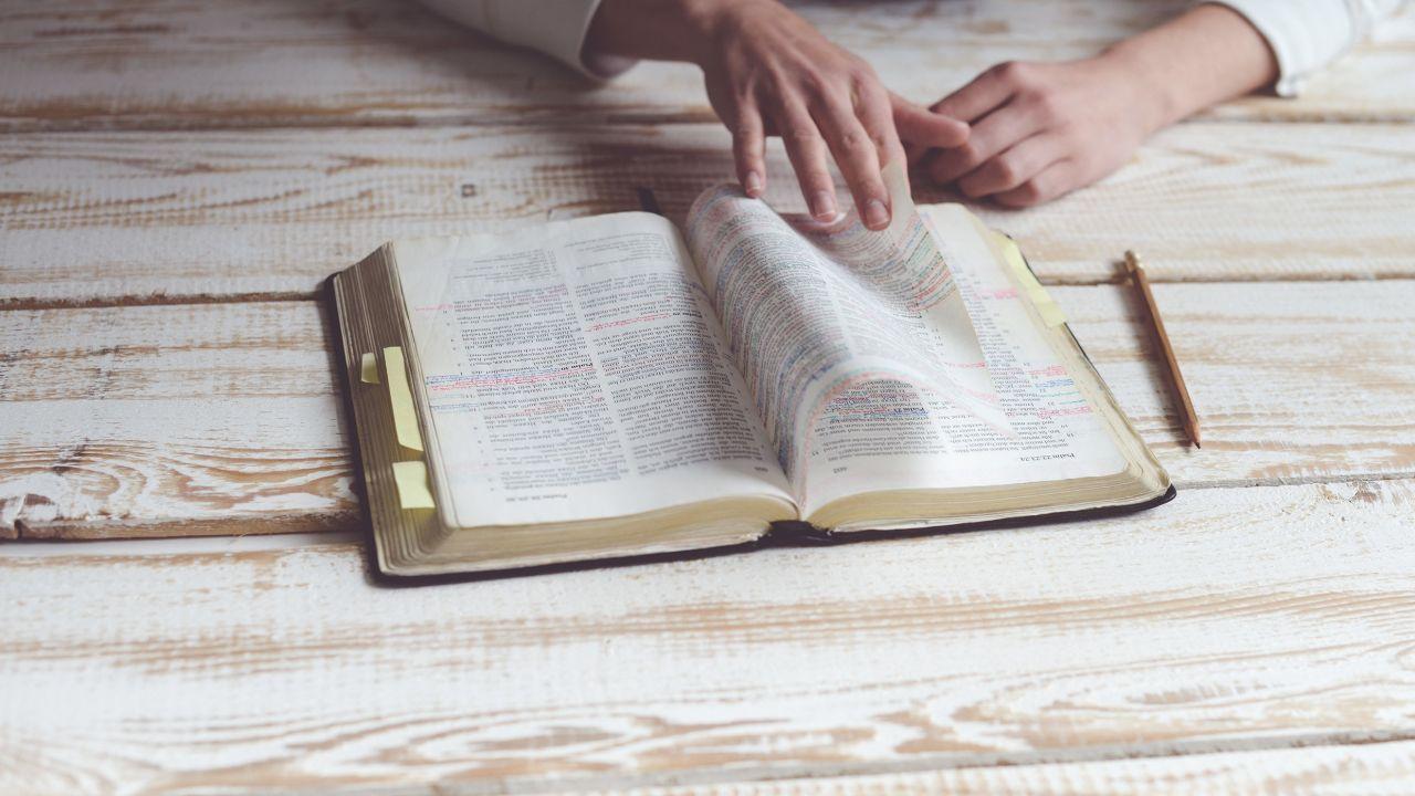 Cómo estudiar su Biblia (3) – Gracia a Vosotros