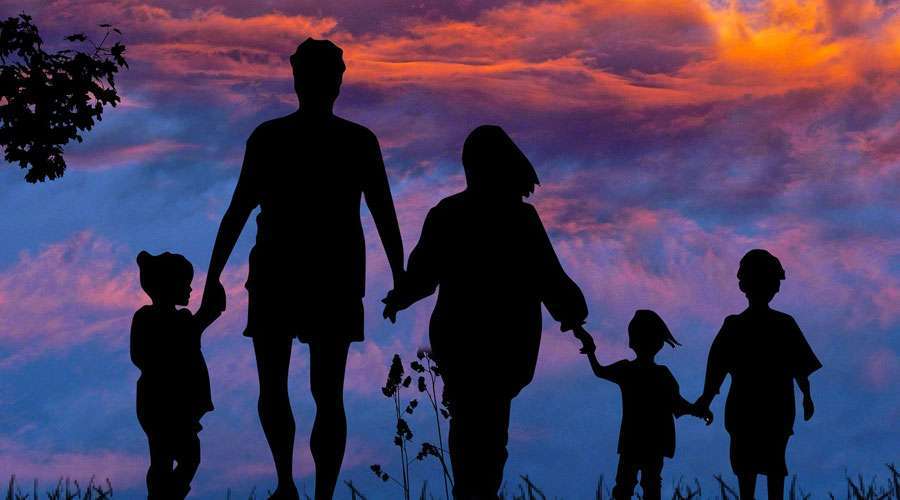 La familia a la manera de Dios – Una familia como Dios manda