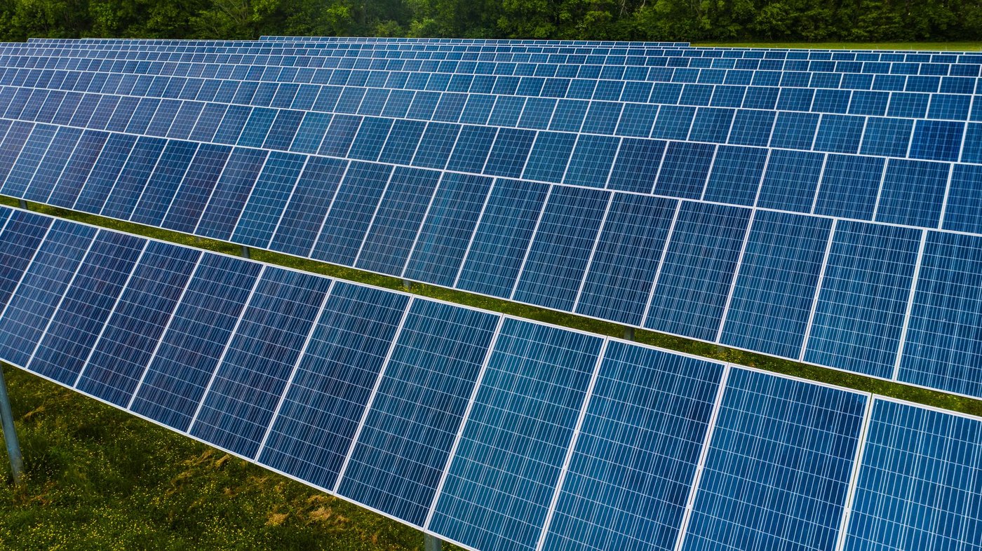 Campo de placas solares