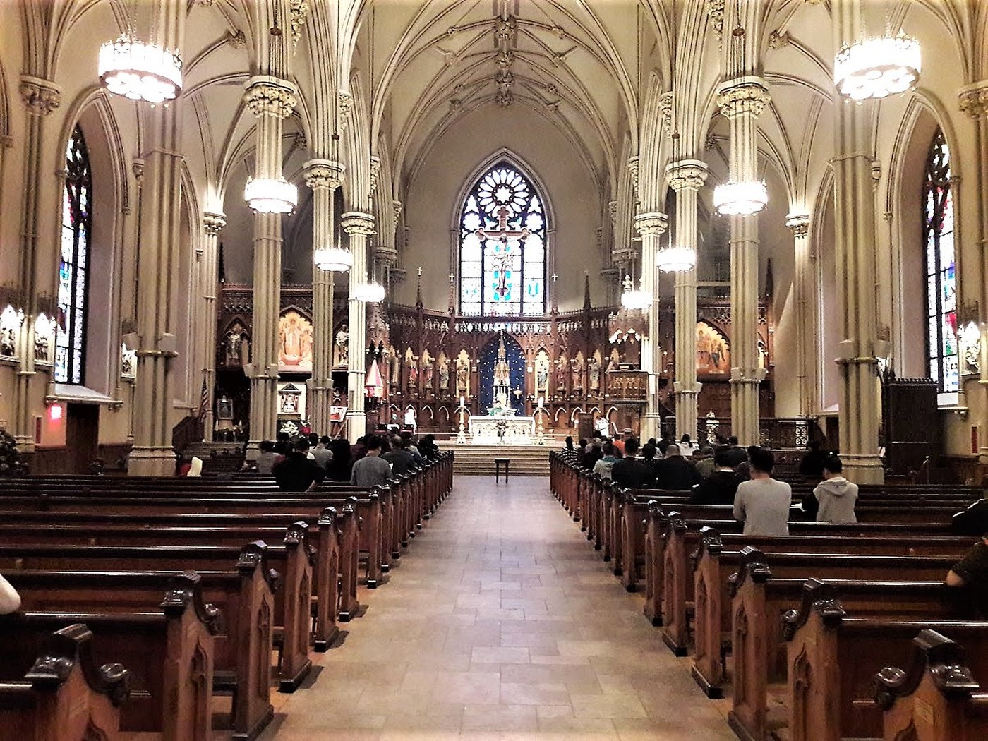 Interior de la vieja catedral de San Patricio, Nueva York